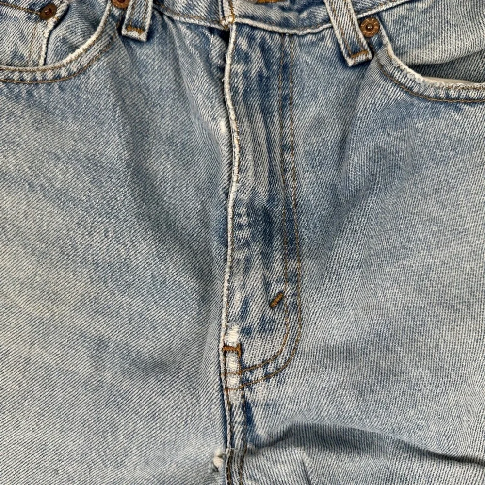 Vintage‎ 90s Levi's 550 Relaxed Fit Jeans Mens 33x32 Light Wash Distressed Denim